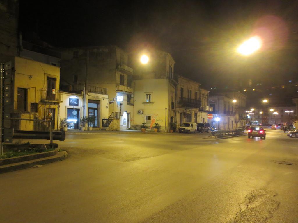 La Casa Di Giada Villa Modica Szoba fotó