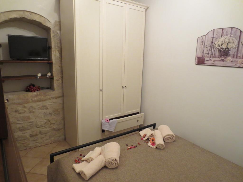 La Casa Di Giada Villa Modica Szoba fotó