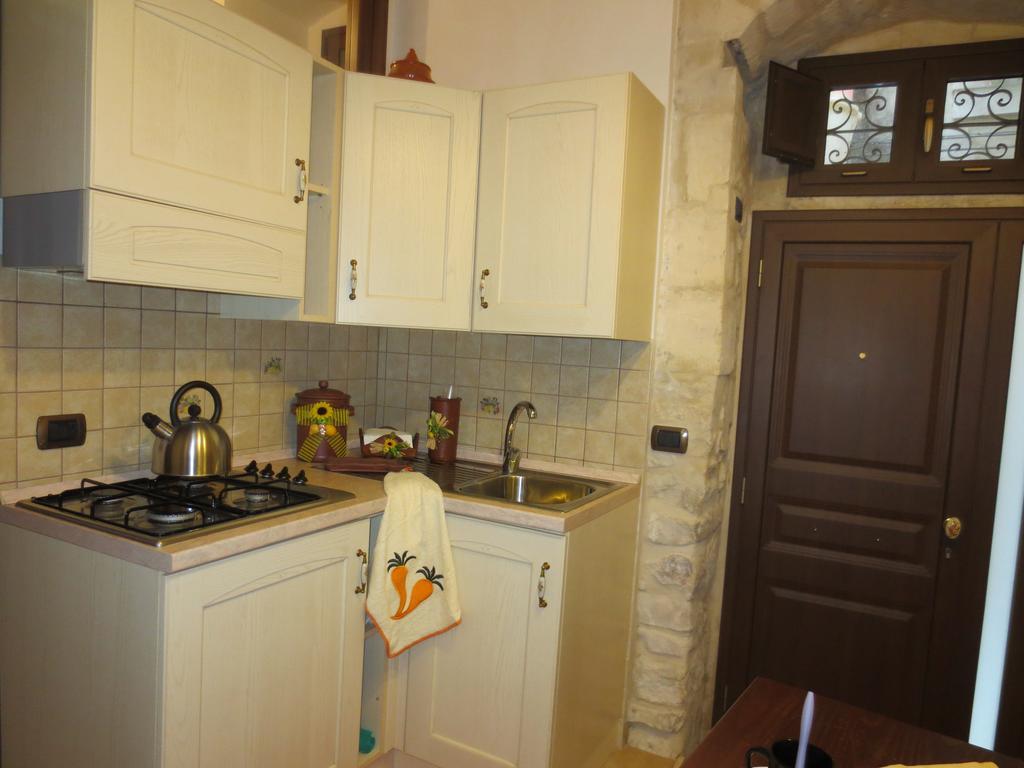 La Casa Di Giada Villa Modica Szoba fotó